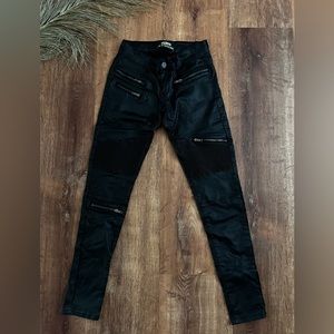 Top trend leather pants